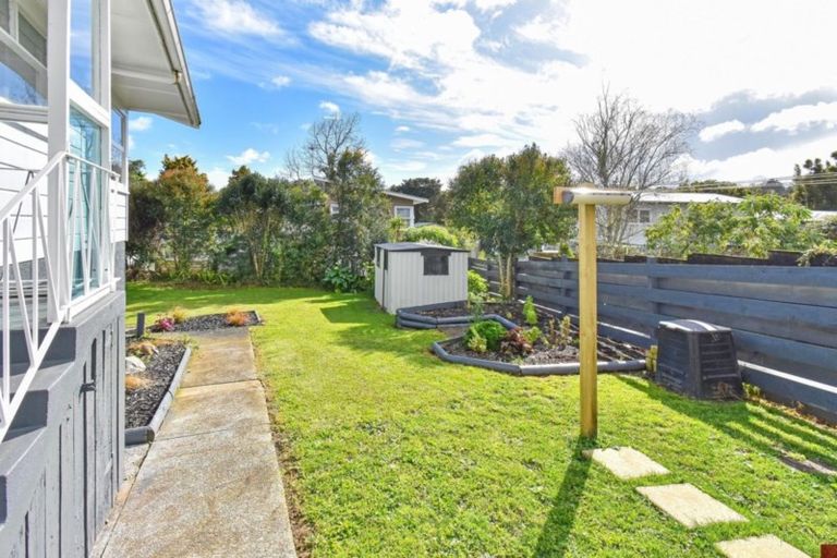 Photo of property in 6 Lawrence Crescent, Hillpark, Auckland, 2102