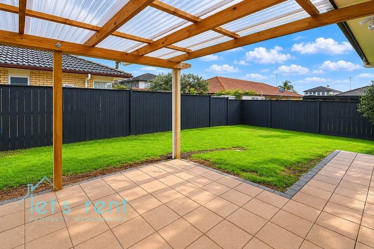 Photo of property in 45 Turnberry Drive, Wattle Downs, Auckland, 2103
