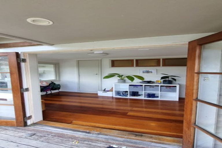 Photo of property in 20 Valentine Street, Alicetown, Lower Hutt, 5010