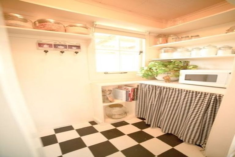 Photo of property in 1 Swan Street, Taihape, 4720