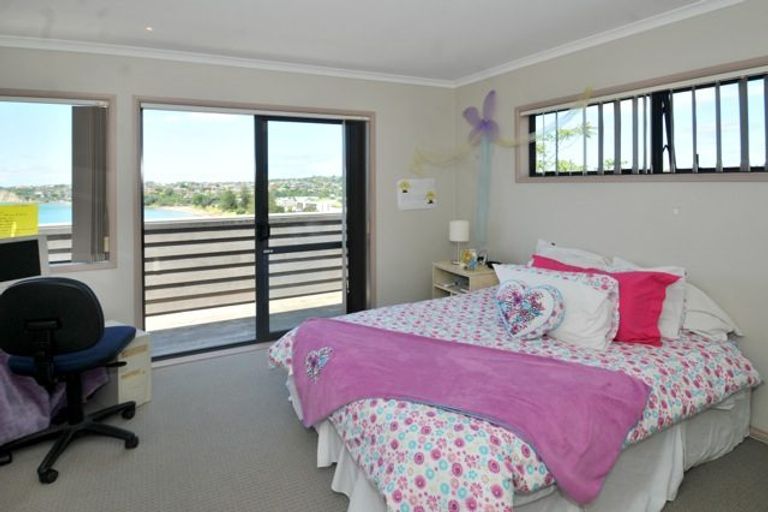 Photo of property in 5 Clifton Road, Browns Bay, Auckland, 0630