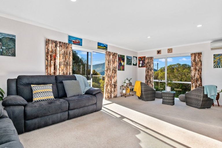 Photo of property in 90 Marine Drive, Diamond Harbour, Lyttelton, 8971