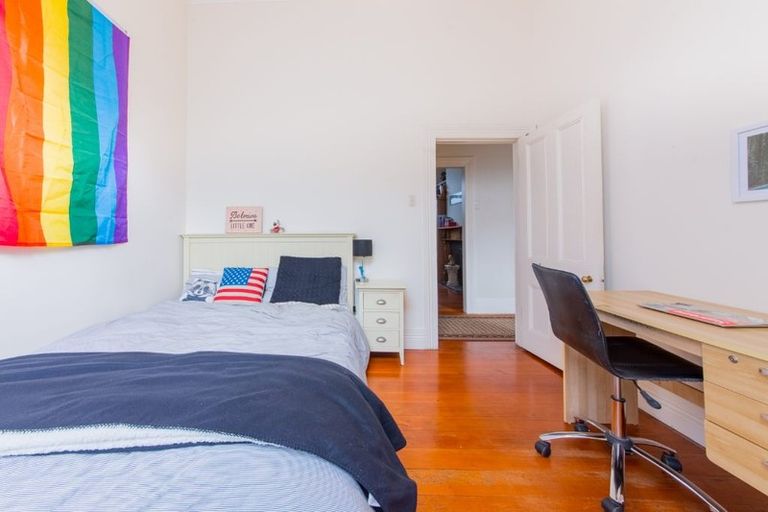 Photo of property in 24 Anne Street, Devonport, Auckland, 0624