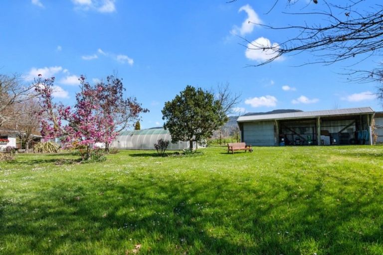 Photo of property in 51 Douglas Road, Motueka, 7196