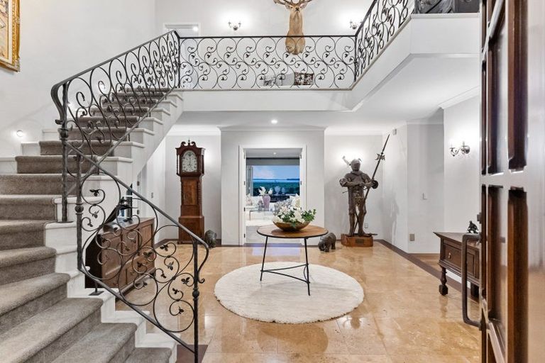 Photo of property in 38 Porterfield Road, Whitford, Howick, 2571