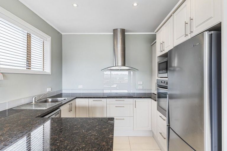 Photo of property in 2/119 Ridge Road, Howick, Auckland, 2014