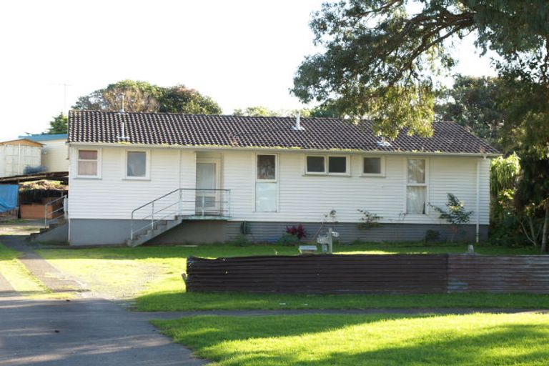 Photo of property in 42 Chalfont Street, Mangere East, Auckland, 2024