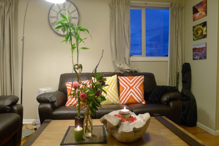 Photo of property in 39 Titiro Moana Road, Korokoro, Lower Hutt, 5012