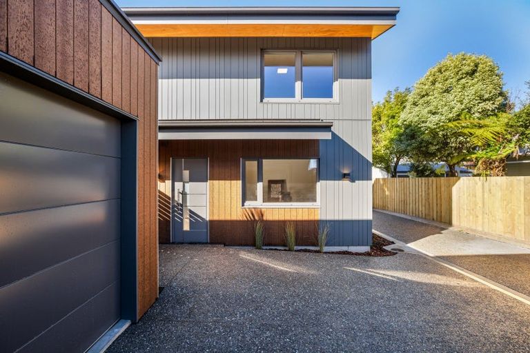 Photo of property in 135b Somerfield Street, Somerfield, Christchurch, 8024