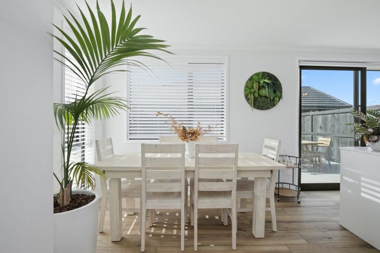 Photo of property in 13 Tabernacle Street, Karaka, 2124