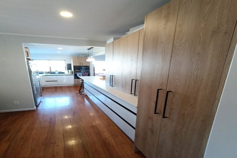 Photo of property in 25 Foster Crescent, Belmont, Lower Hutt, 5010