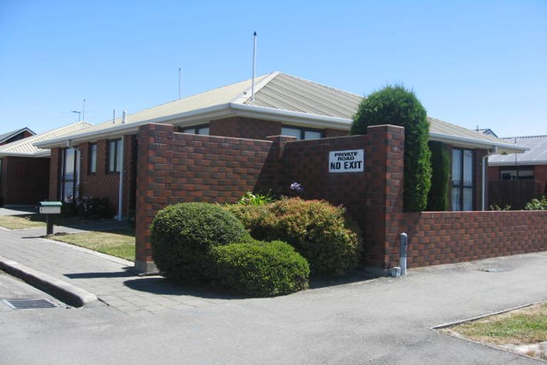 Photo of property in Carmichael Courts, 17/14 Wharenui Road, Upper Riccarton, Christchurch, 8041