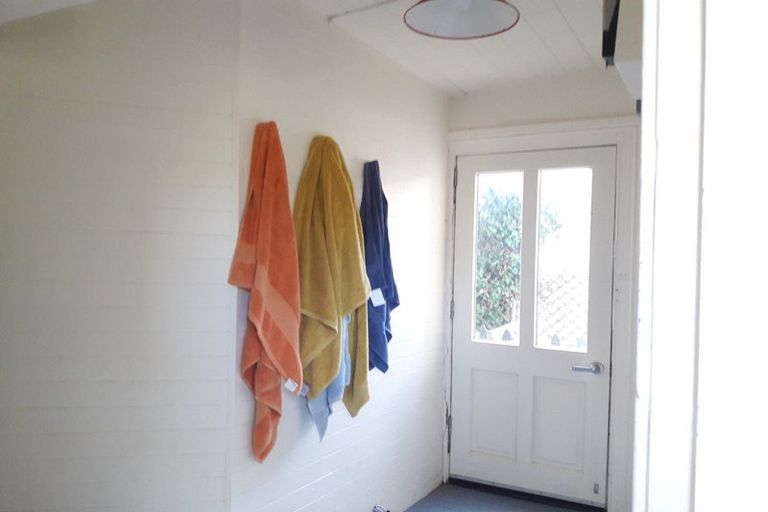 Photo of property in 21 Adams Terrace, Aro Valley, Wellington, 6021