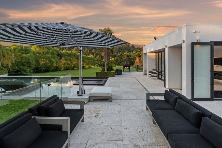 Photo of property in 21 Mahoenui Valley Road, Coatesville, 0793