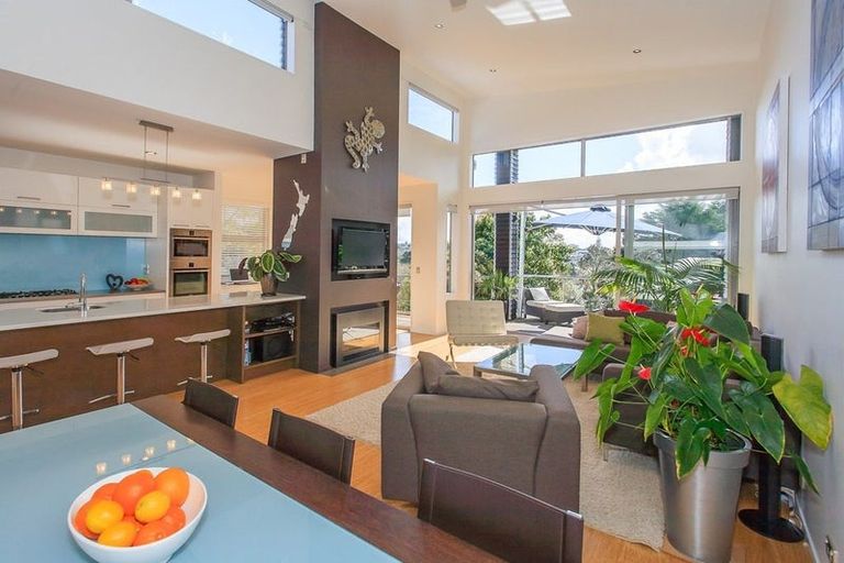 Photo of property in 59 Park Rise, Campbells Bay, Auckland, 0630