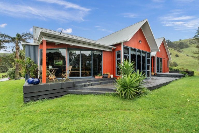 Photo of property in 136 Whakahara Road, Arapohue, Dargaville, 0370