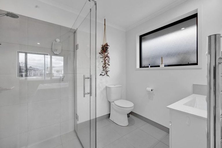 Photo of property in 69 Wilson Street, Hawera, 4610