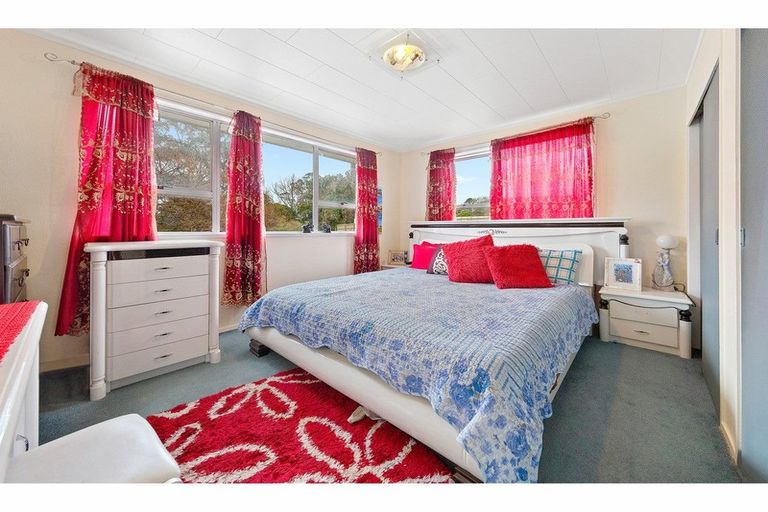 Photo of property in 16a Mclean Avenue, Papatoetoe, Auckland, 2025