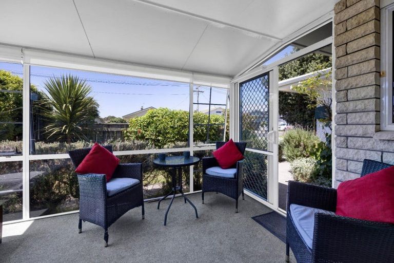 Photo of property in 20 Sackville Street, Fitzroy, New Plymouth, 4312