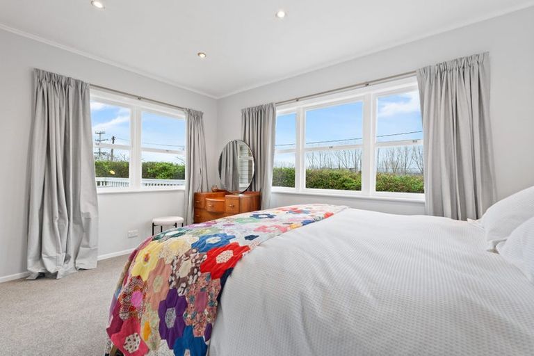 Photo of property in 35 Riverhead Road, Kumeu, 0810