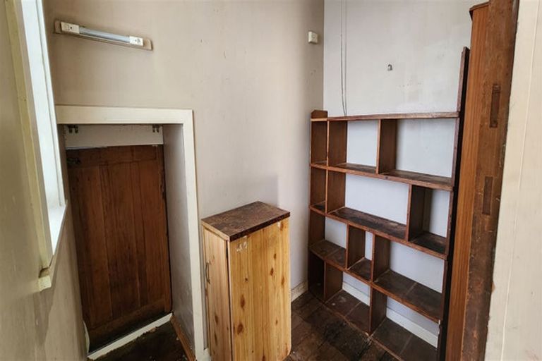 Photo of property in 21 Tongariro Street, Castlecliff, Whanganui, 4501