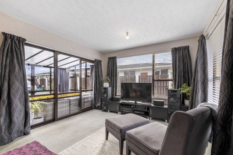 Photo of property in 7a Kinley Street, Rangiora, 7400