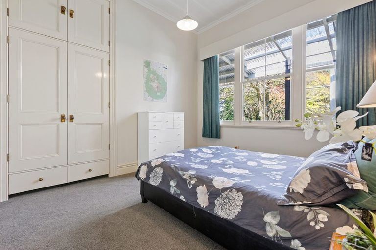 Photo of property in 30 Humphries Street, Inglewood, 4330