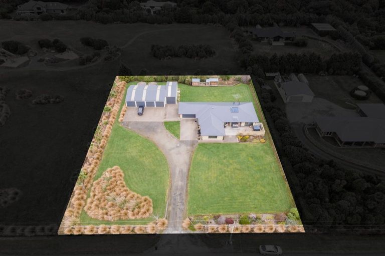 Photo of property in 57 Taiepa Road, Otatara, Invercargill, 9879
