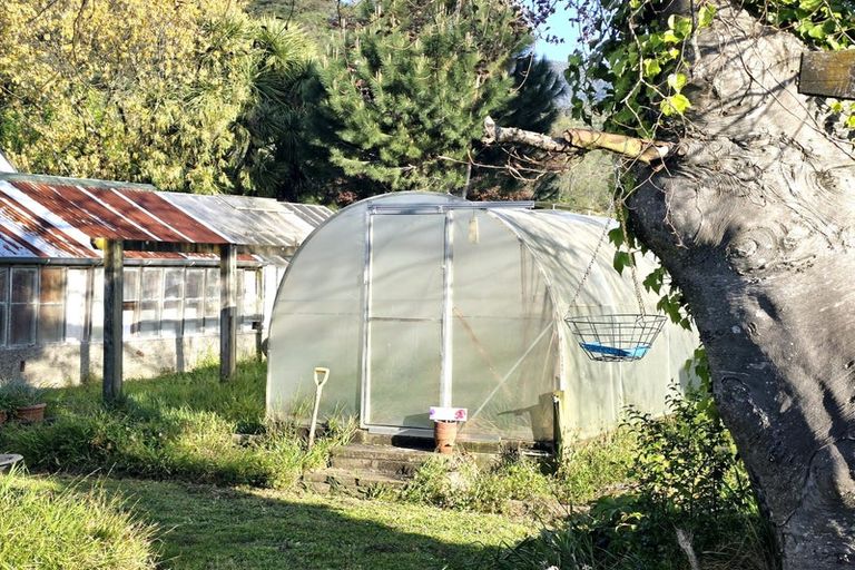 Photo of property in 20 Scotland Street, Picton, 7220