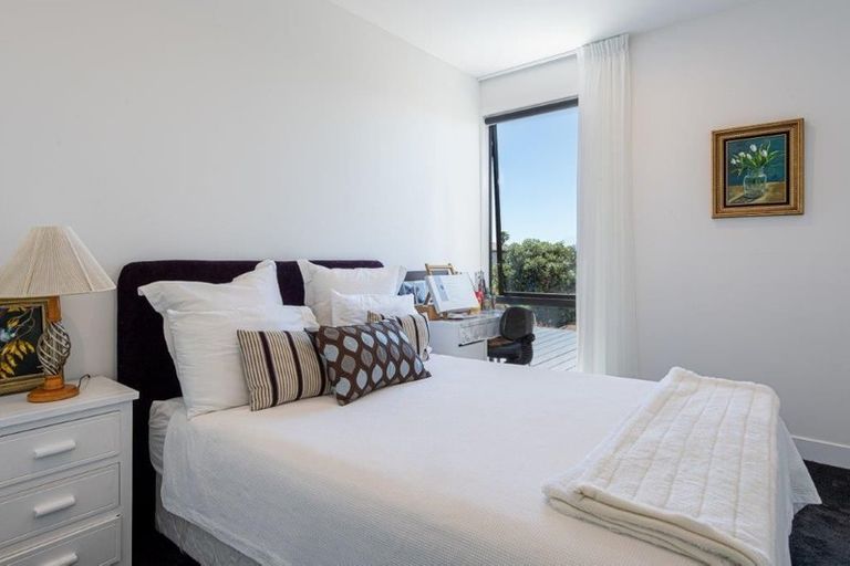 Photo of property in 12a Park Avenue, Takapuna, Auckland, 0622