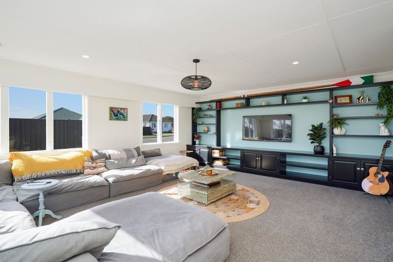 Photo of property in 10 Joseph Street, Waverley, Invercargill, 9810