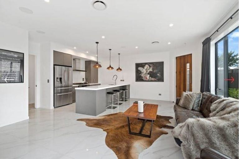 Photo of property in 90a Poulson Street, Addington, Christchurch, 8024