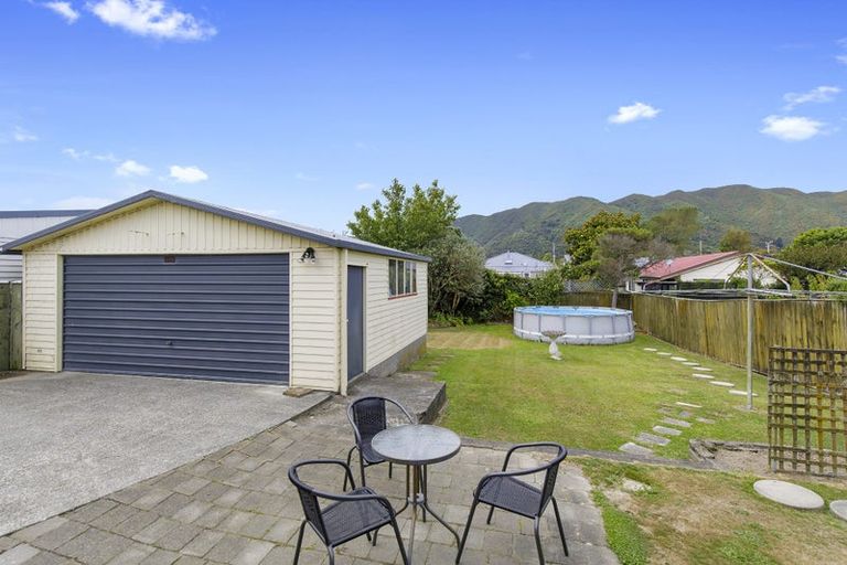 Photo of property in 5 Moana Grove, Waiwhetu, Lower Hutt, 5010