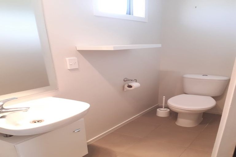 Photo of property in 57/64 Kawaha Point Road, Kawaha Point, Rotorua, 3010