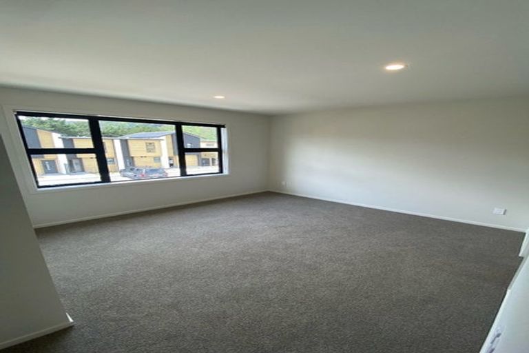 Photo of property in 22 Te Ara O Ralph Olsen, Wainuiomata, Lower Hutt, 5014