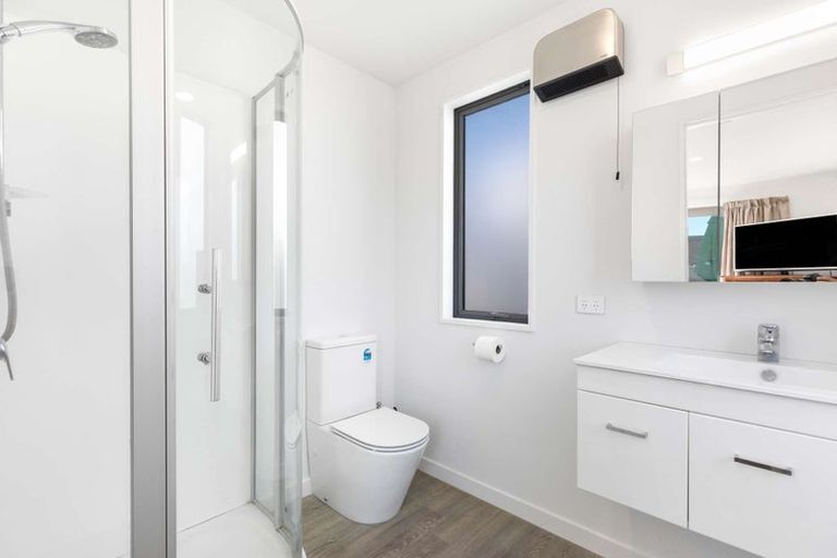 Photo of property in 118 Chinnerys Road, Woodend, 7610