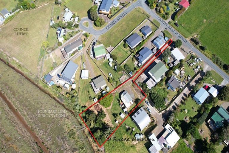 Photo of property in 32 Sandy Beach Road, Tinopai, 0593