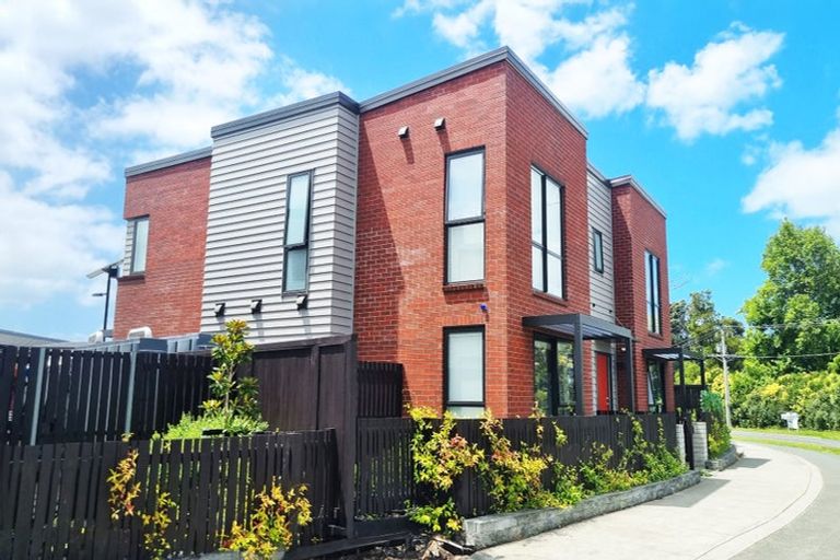 Photo of property in 24 Clark Road, Hobsonville, Auckland, 0616