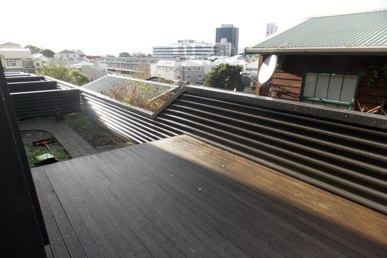 Photo of property in 169 Grant Road, Thorndon, Wellington, 6011