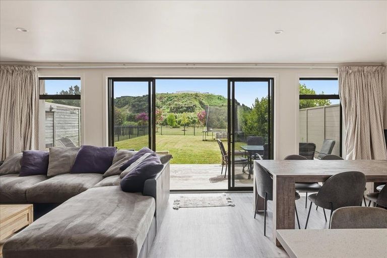 Photo of property in 103 Awataha Crescent, Pyes Pa, Tauranga, 3110