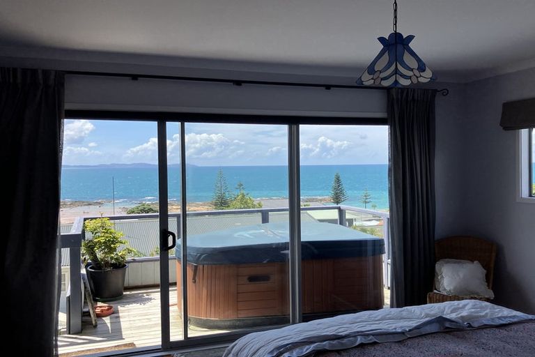 Photo of property in 43 Stratford Drive, Cable Bay, 0420