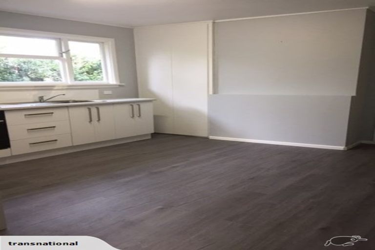 Photo of property in 30 Martin Avenue, Beckenham, Christchurch, 8023