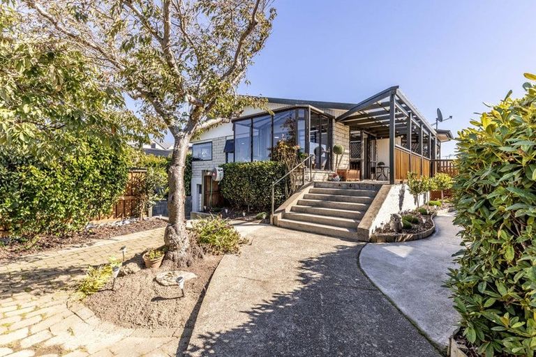 Photo of property in 720 Queens Drive, Waikiwi, Invercargill, 9810