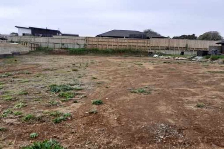 Photo of property in 16 Masters Lane, Waitara, 4320