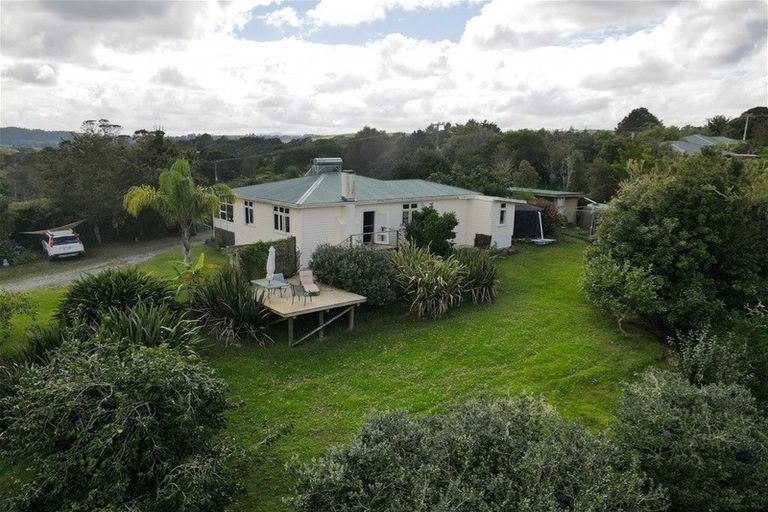 Photo of property in 33 Settlement Road, Kawakawa, 0210