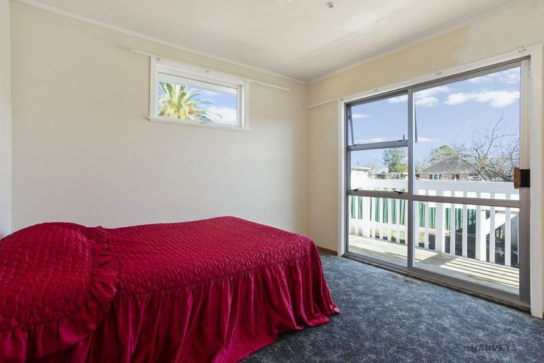 Photo of property in 42a Woodglen Road, Glen Eden, Auckland, 0602