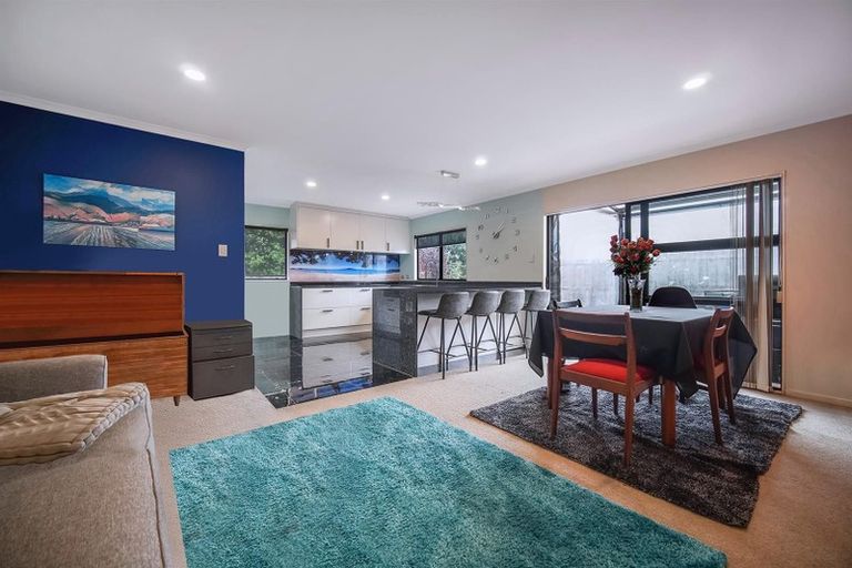 Photo of property in 7 Ifield Court, Burswood, Auckland, 2013