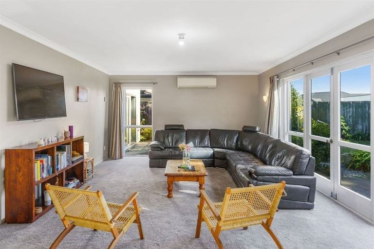 Photo of property in 20 Hillcrest Place, Avonhead, Christchurch, 8042