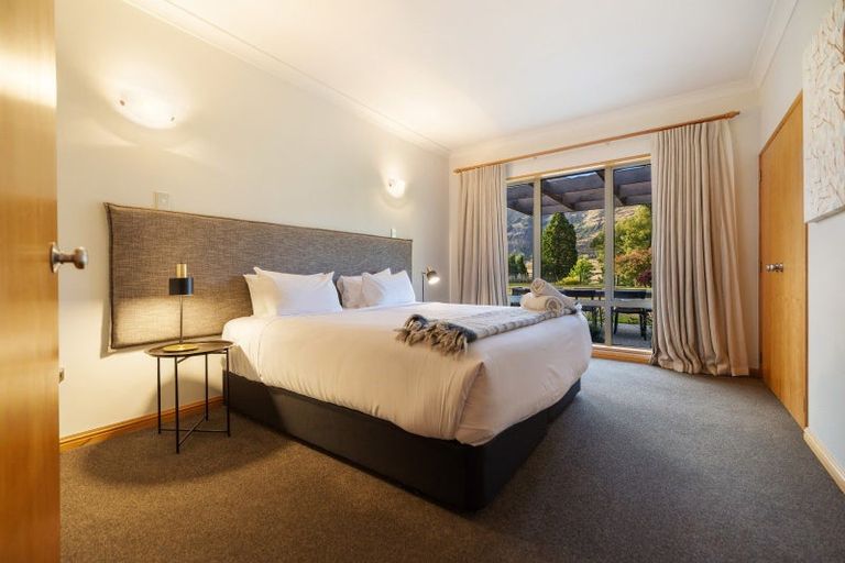 Photo of property in 49 Hunter Road, Speargrass Flat, Queenstown, 9371