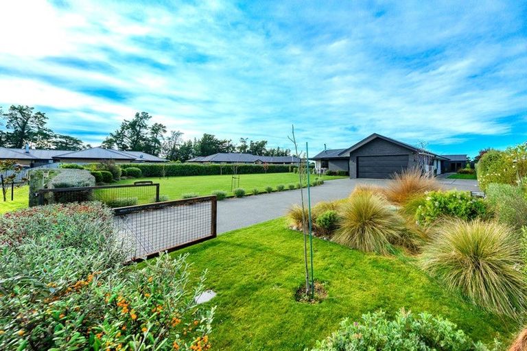 Photo of property in 9 Merino Crescent, Kirwee, 7571